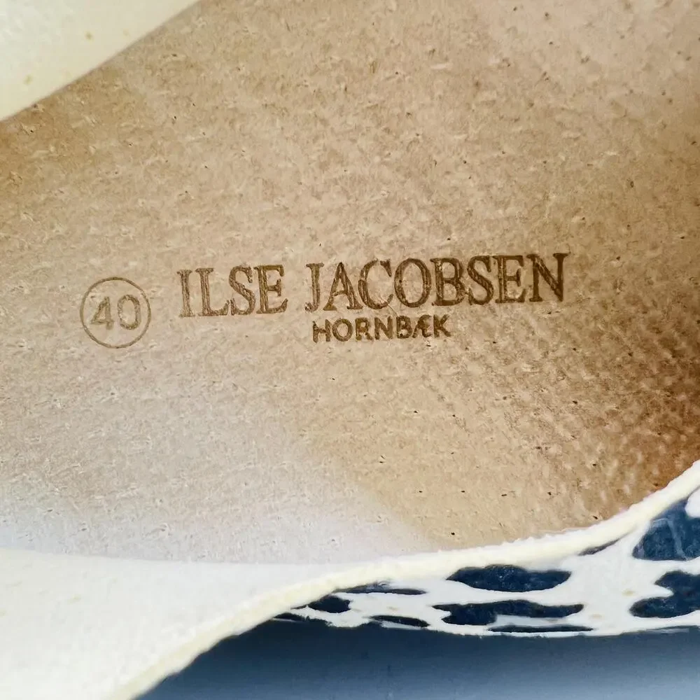Ilse Jacobsen Shoes Womens 9.5 Beige Leopard Microfiber Flats Slip On Comfort